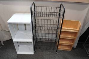 lot 199 image: Assorted Shelving