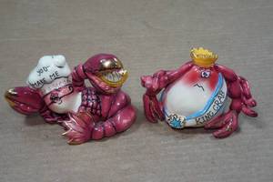 lot 209 image: Vintage Ceramic CrabLobster Salt & Pepper Shaker Set