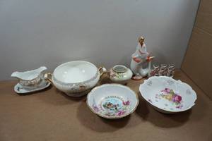 lot 218 image: Assorted Glassware