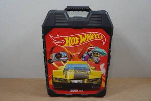 lot 233 image: Hot Wheels Carry Case