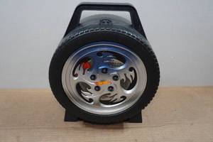 lot 235 image: Hot Wheels Carry Case