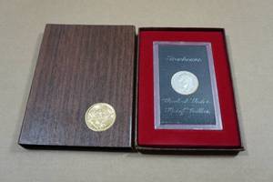 lot 18 image: 1973 Eisenhower Silver Dollar Coin