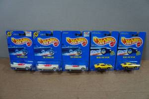 lot 28 image: 5 Hot Wheels - 59 Cadillac & Olds 442 W-30