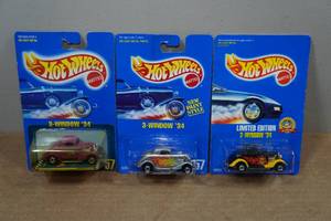 lot 29 image: 3 3-Window 34 Hot Wheels