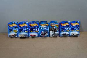 lot 83 image: 7 Hot Wheels
