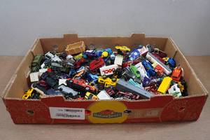 lot 146 image: Assorted Toy Cars