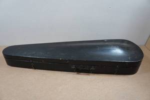 lot 151 image: Antique Violin Case - Patchwork Lining