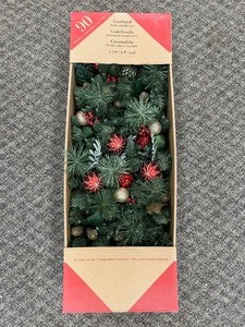 lot 72 image: 9 Pre-Lit LED With Twinkle Artificial Garland - MSRP $60