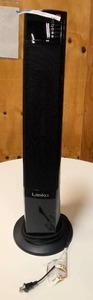 lot 147 image: Lasko oscillating tower fan