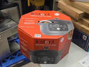 lot 430 image: Instant Household Precision Dutch Oven (in original packaging)