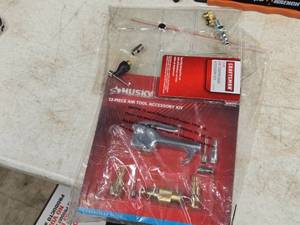 lot 420 image: Lot of  Air Tool Accessories