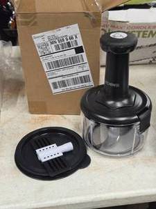 lot 442 image: Kitchen HQ Quick Push Press & Mix Chopper (in original packaging)