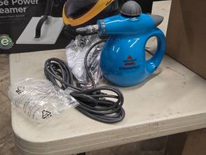 lot 479 image: Bissell STEAMshot Household Steam Cleaner