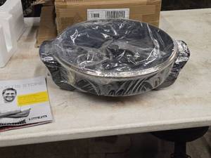 lot 424A image: Curtis Stone Dura Pan Non-Stick Electric 14 Round Skillet with Lid