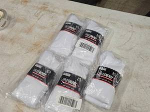 lot 569 image: Lot of (5) True Energy Mens Socks 2-pack Size LXL