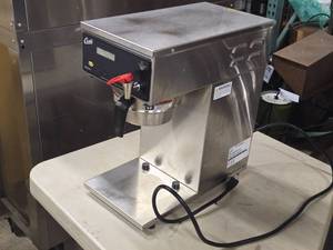 lot 388 image: Bunn NSF Commercial Coffee Brewer D60GT63A000