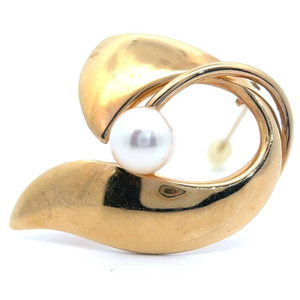 lot 33 image: White Pearl Ribbon Brooch  Pin in 14k Yellow Gold VIDEO