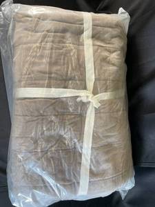 Luxury Velvet Channel Stitch Quilt & Sham Set, King/Cal King, Sandstone