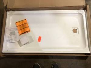 lot 5 image: MAAX Olympia 60 in. x 32 in. Single Threshold Acrylic Shower Base with Left Drain in White Damaged   Customer Returns See Pictures