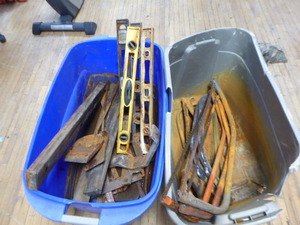 lot 34 image: Garage Tools