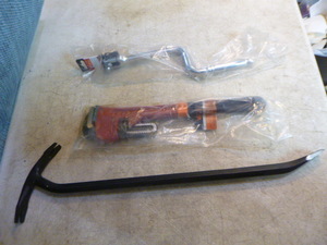 lot 179 image: Hand Tools