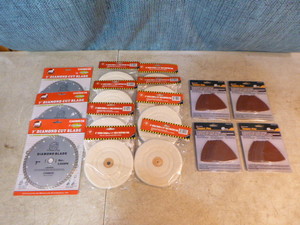 lot 182 image: Garage Items