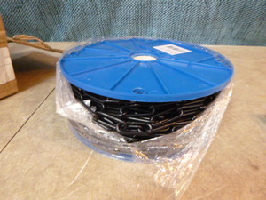 lot 188 image: Baron Spool of Straight Link Chain