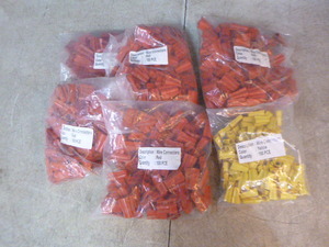 lot 192 image: 6 Bags of Wire Connectors