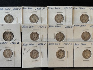 lot 9 image: Mercury Silver Dimes