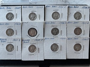 lot 21 image: Mercury Silver Dimes