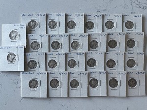 lot 22 image: Mercury Silver Dimes