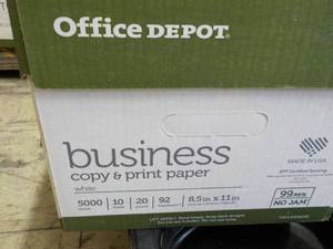 lot 17 image: Office Depot 5000 Sheets Business W...