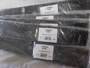 lot 82 image: 5 Blades 7-044053...