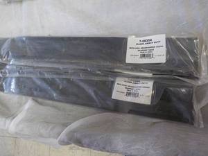 lot 85 image: 3 Blades 7-06354...