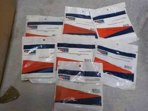 lot 116 image: 7 Prime Line Carburetor Kits...