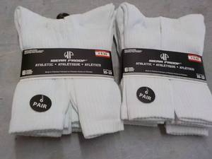 lot 191 image: 12 Pair Wear Proof Size 10-13 Athle...