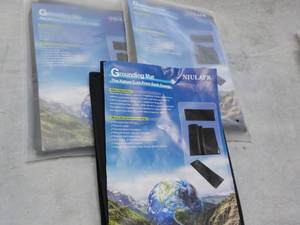 lot 206 image: 3 Nulafr Grounding Mats...