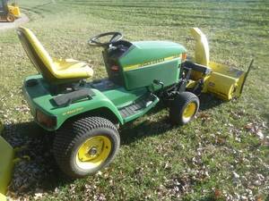 lot 2 image: John Deere 445 AWS Lawn Tractor