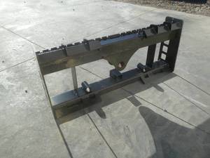 lot 49 image: Wolverine Pallet Fork Back Rack WBale Fork Prep 45