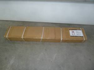 lot 68 image: Landhero Shop Press 12 Ton