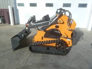 lot 14 image: ATS Mini Track Loader #T460