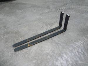 lot 154 image: Pallet Fork Set Heavy 60