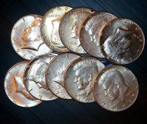 lot 61 image: (10) 40% Silver Kennedy Half Dollars