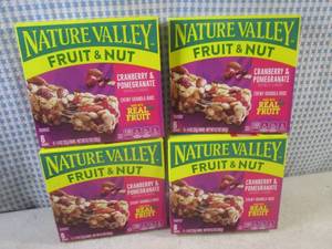 lot 231 image: (B-1) 4 Boxes of Nature Valley Cran...