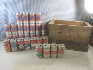 lot 10 image: (A-3) Assorted Vintage Beer Cans In...