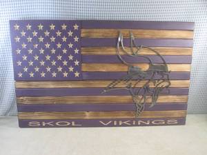 lot 19 image: (FDS) Wood Skol Vikings Flag with M...