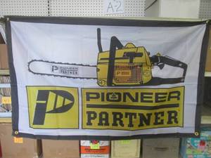 lot 24 image: (FS) 3 ft x 5 ft Pioneer Partner Ch...