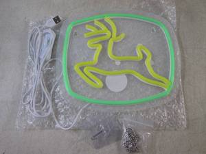lot 56 image: (CS) New John Deere USB Lightup Sig...