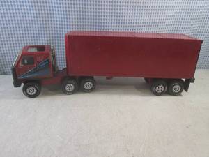 lot 129 image: (CNTR) Vintage Tonka Semi-Truck - P...