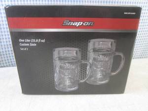 lot 131 image: (CS) Set of 2 Snap-On One Liter Cus...